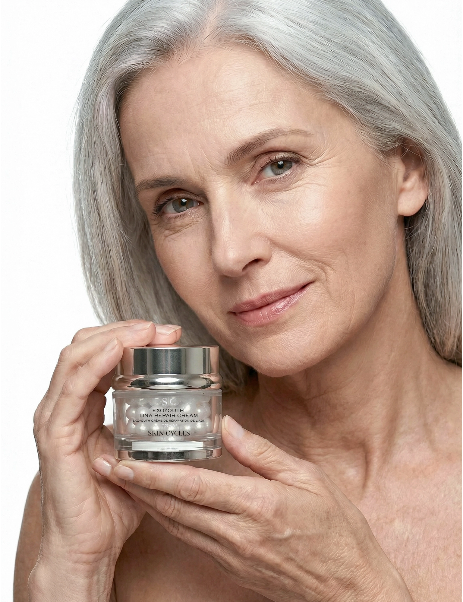 ExoYouthDNARepairCreammodel2.webp